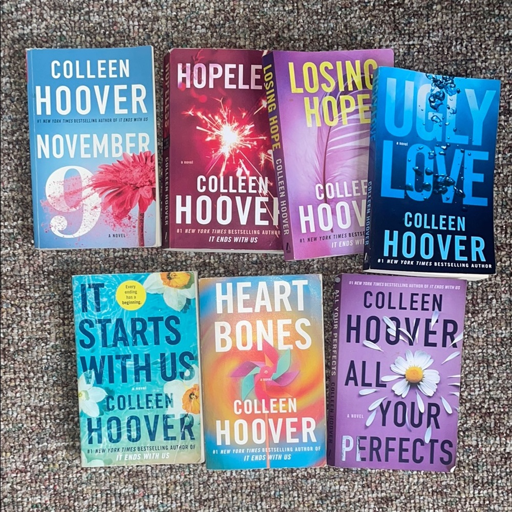 $110 VALUE COLLEEN HOOVER Book Collection